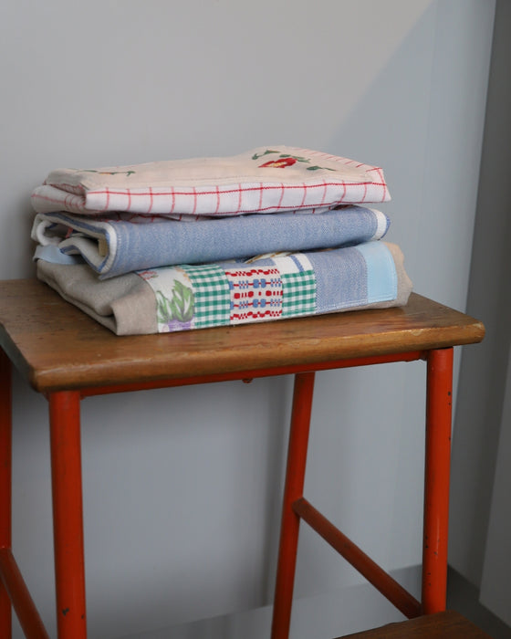 Patchwork børneforklæde